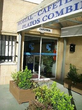 Hostal Ds Velilla de San Antonio Eksteriør billede